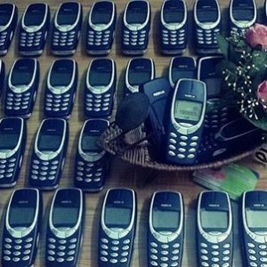 Đánh Giá Nokia 3310 hột mít chính hãng và cách kiểm tra máy
